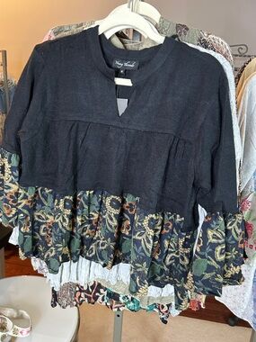 Young Threads Black floral top medium